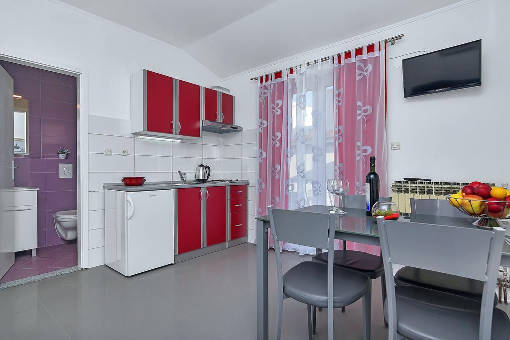 Apartments Smiljka Makarska Eksteriør bilde