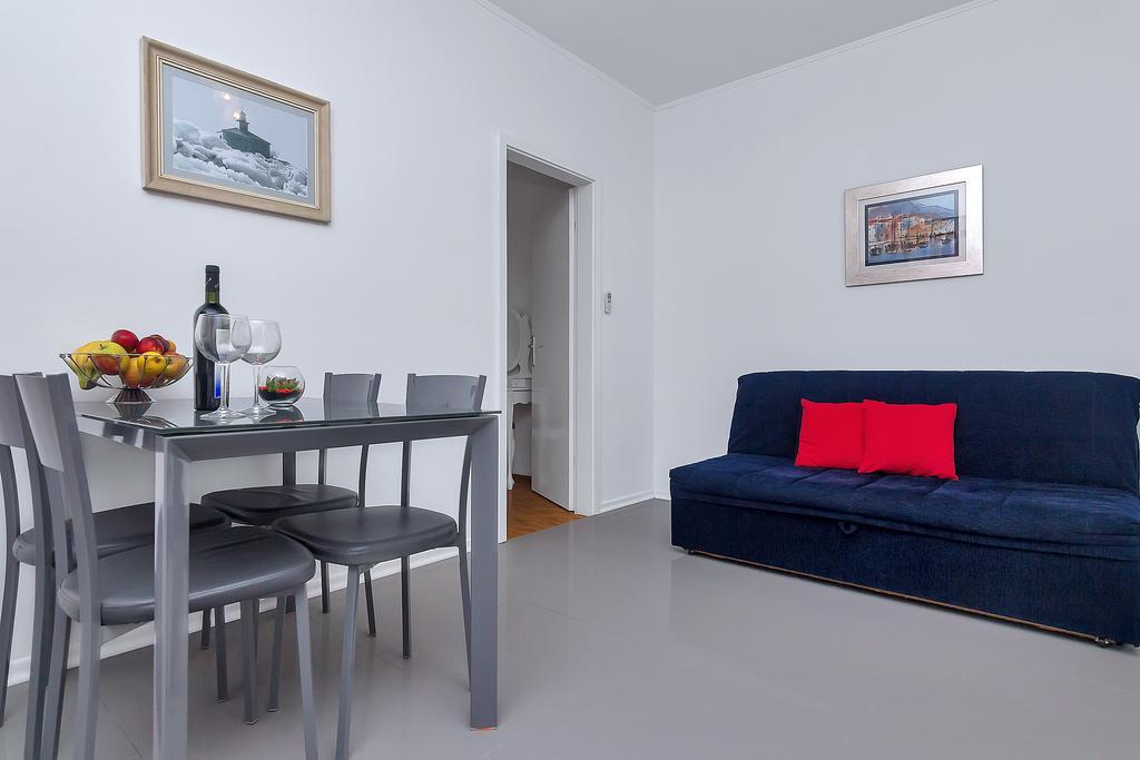 Apartments Smiljka Makarska Eksteriør bilde