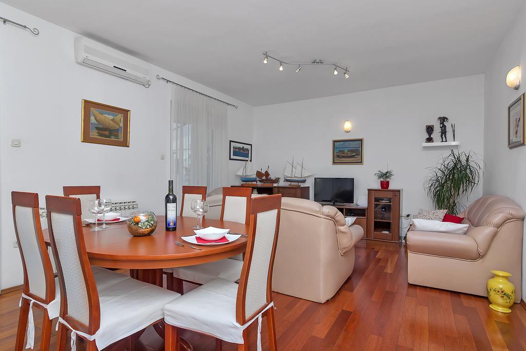 Apartments Smiljka Makarska Eksteriør bilde