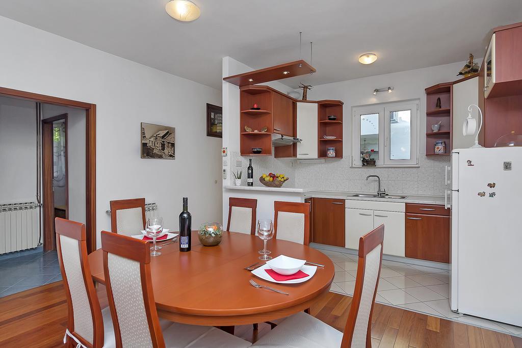 Apartments Smiljka Makarska Eksteriør bilde
