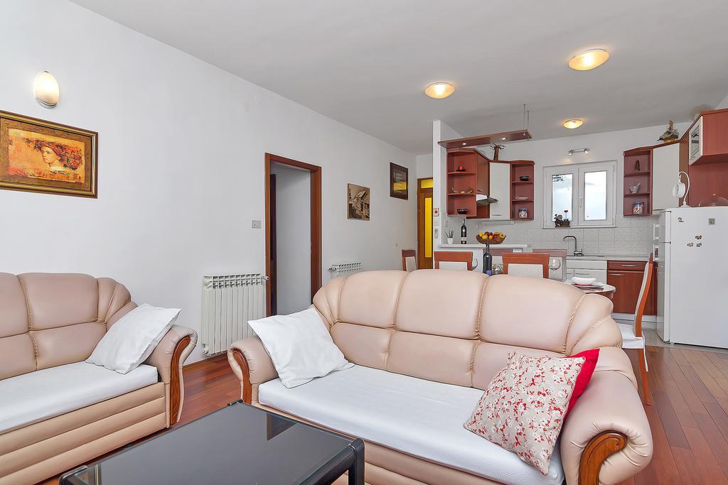 Apartments Smiljka Makarska Eksteriør bilde